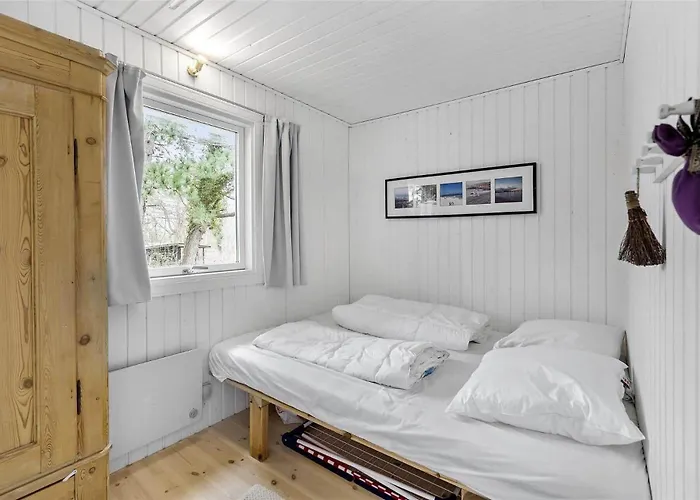 1176-n-hundested-brune-bakke-1 * Hundested